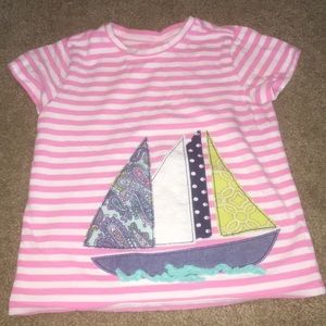 Girls sail boat size 6 t shirt J khaki pink white